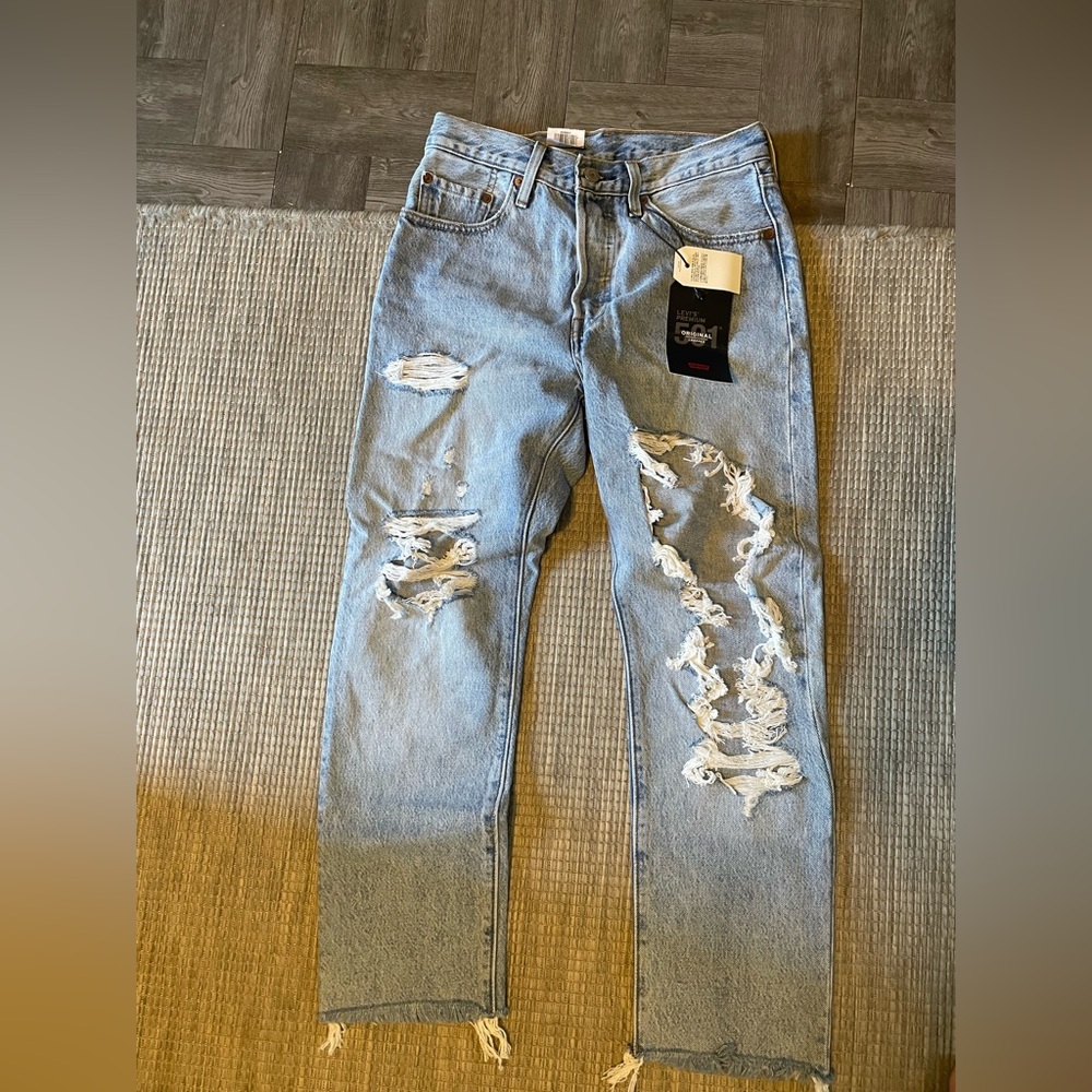 Levi jeans